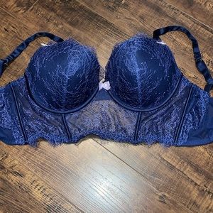 Victoria’s Secret 36DD Bra